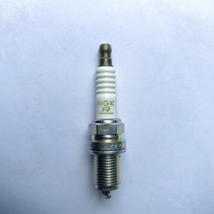 Pièce d'origine NGK BKR6E-11 Buja Candle Engine pour <span class=keywords><strong>Honda</strong></span> Motors Model CR New Condition 0242235547/0242235666/0242235667 - Product Image 3
