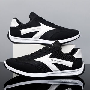 Zapatillas ligeras <span class=keywords><strong>para</strong></span> correr <span class=keywords><strong>para</strong></span> estudiantes al por mayor, zapatillas informales de malla, zapatillas transpirables de tendencia Coreana de verano <span class=keywords><strong>para</strong></span> hombre - Product Image 3