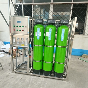 Sistema di Filtrazione a Osmosi Inversa Avanzato da 500 LPH con Serbatoio di Pretrattamento a 3 Stadi per Acqua Industriale ad <span class=keywords><strong>Alta</strong></span> Purezza - Product Image 2