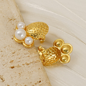 Fashion Stud Earrings Pearl 18K Gold Stainless Steel Geometric Design Party Wear - Product Image 4