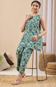 Ensemble coordonné deux pièces pour femmes, Kurti et pantalon, écologique, respirant, confortable, ensemble assorti pour un style décontracté et élégant au quotidien - Product Image 5
