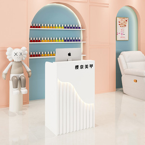 Mostrador de Recepción Pequeño de Vidrio Moderno para Salón de Belleza, con Luces, para Centro Comercial o Barbería - Product Image 3