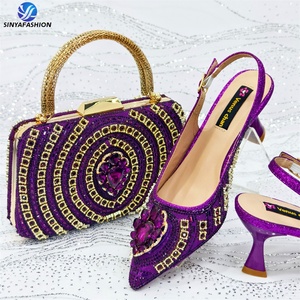 <span class=keywords><strong>Scarpe</strong></span> da Donna Sinya Design Italiano <span class=keywords><strong>con</strong></span> <span class=keywords><strong>Tacco</strong></span> Alto, Decorate <span class=keywords><strong>con</strong></span> Bellissimi Diamanti, Punta Aperta, Suola Piatta e Borsa Abbinata - Product Image 6