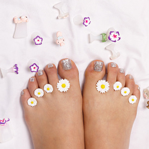 8 pièces/ensemble, accessoires de pédicure de style japonais colorés, séparateurs d'orteils en silicone Kawaii, dessin animé Hello Kitty - Product Image 4