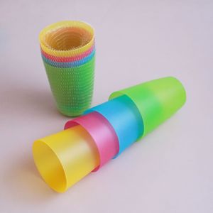 Ensemble de vaisselle en plastique, 4 tasses, 4 bols, 4 assiettes, couleur unie, vaisselle ronde pour fête - Product Image 4