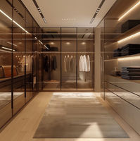 Dressing de luxe autoportant avec cadre doré, éclairage LED, armoire en bois sur mesure en forme de L, îlot central pour hôtel et école