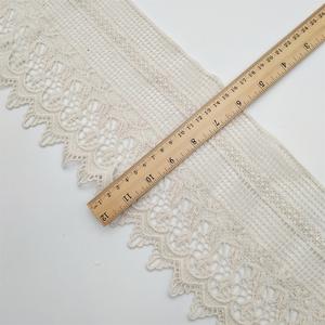 Adorno de encaje vintage festoneado de guipur de algodón hermoso de 15cm para costura y manualidades - Product Image 6