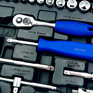 <span class=keywords><strong>American</strong></span> BlueDOT <span class=keywords><strong>Tools</strong></span> 52-teiliges Mini-Steckschlüssel-<span class=keywords><strong>Set</strong></span> Kfz-Reparatur-Werkzeugset Ratschenschlüssel Komplettset Hergestellt in Festland-China - Product Image 6
