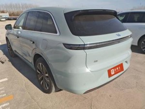 Commandes personnalisées acceptées Li Auto L6 2025 Édition Spéciale Bleue EREV SUV Familial Véhicule d'<span class=keywords><strong>occasion</strong></span> faible kilométrage ADAS de haut niveau - Product Image 4