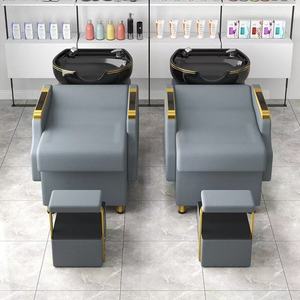 Sillón de Lavado de Cabello Reclinable Moderno Negro y Dorado con Lavabo de Cerámica para Salón de Belleza Profesional - Product Image 3