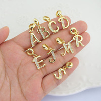 CZ9165 Populaire Dainty Grand Grand Trou 18k Or Diamant Zircon CZ Micro Pave Alphabet Lettre Initiale Bail Dangle Charme Pendentifs