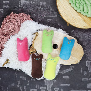 Juguetes Interactivos de Gamuza con Hierba Gatera para Gatos, Accesorios de Peluche Divertidos con Diseño de Dientes de Dibujos Animados para Mascotas - Product Image 2