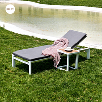 Ensemble de salon de jardin en aluminium BHR, canapé et chaise longue avec design moderne, pliable pour usage hôtelier