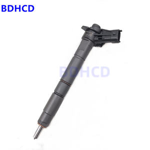 Soupape d'injection de moteur de voiture 0445115007 0445116033 0445115084 0445115022 pour Nissan Opel <span class=keywords><strong>Renault</strong></span> <span class=keywords><strong>Renault</strong></span> <span class=keywords><strong>Trafic</strong></span> - Product Image 2