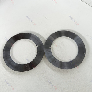 Machine de fabrication de produits en papier pour petites entreprises, <span class=keywords><strong>lame</strong></span> <span class=keywords><strong>circulaire</strong></span> de découpe de papier pour machine à papier toilette - Product Image 1