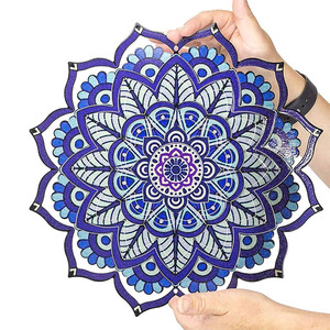 Molino de Viento Mandala al por Mayor, Decoración de Jardín, Molino de Viento Metálico Colgante para Exteriores, Adornos Giratorios para Césped, Esculturas Artísticas - Product Image 1