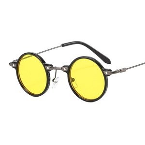 Gafas de <span class=keywords><strong>sol</strong></span> con montura ovalada pequeña 2023 Popular Hip Hop Metal Hombres Vintage Prince Styles Gafas de <span class=keywords><strong>sol</strong></span> - Product Image 2