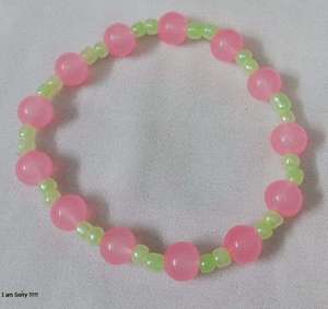 Pulsera de Cuentas Coloridas con Perlas de Imitación, Abalorios Rosados y Verdes, Accesorio de Moda para Mujer - Product Image 3
