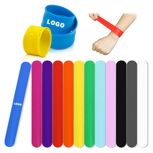 इवेंट मार्केटिंग और स्नातक उपहार के लिए व्यक्तिगत सिलिकॉन रबर आर्मबैंड थोक किफायती थप्पड़ कंगन - Product Image 4