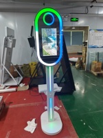 Miroir Photo Booth LED Magique avec Écran Tactile, Appareil Photo et Imprimante pour Location d'Événements, Fêtes et Mariages