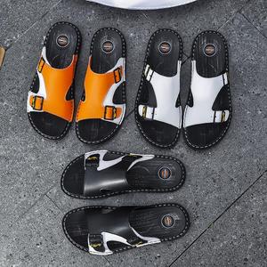 Sandalias de plataforma planas de moda para mujer con decoración de cristal - Calzado ligero y moderno - Product Image 4