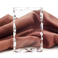 Honneur de cristal K9 verre personnalisé trophée blanc prix gravé cristal livre trophée cristal ornements blanc avec dentelle