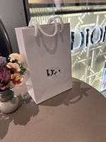 Boîte d'emballage personnalisée : Coffret rigide haut de gamme pour échantillons de parfum en cinq pièces avec papier spécial, estampage à chaud et doublure en satin