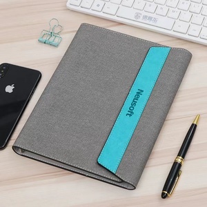 Juego de regalo para hombre, decoración de 6 anillos, cuaderno de cuero suave, carpeta de hojas sueltas de moda clásica con bolígrafo - Product Image 1