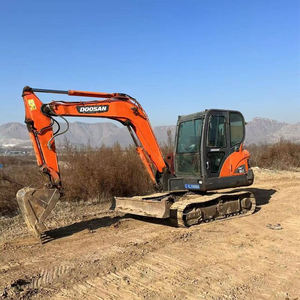 รถขุดตีนตะขาบ Doosan DX60-9C มือสอง 6 ตัน ขายดี พร้อมเครื่องยนต์ เกียร์ และปั๊ม รุ่นปี 2023 สภาพดีเยี่ยม - Product Image 2