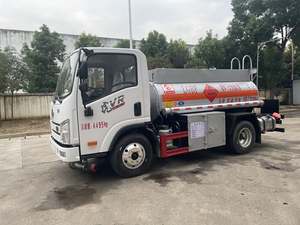 รถบรรทุกน้ำมันขนาดเล็ก2ลูกบาศก์เมตร4x2ไดรฟ์ยี่ห้อ FAW รถจ่ายเชื้อเพลิงดีเซลมือถือ - Product Image 4