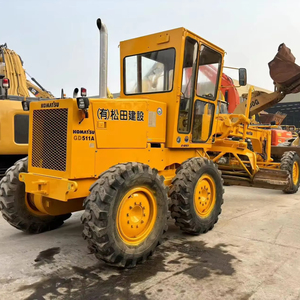 Komatsu GD511, niveleuse à moteur d'occasion, équipement de construction, cœur (moteur, boîte de vitesses, pompe), modèle 2016, 2001-4000 heures de fonctionnement, machinerie - Product Image 1