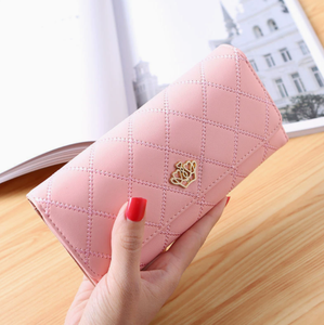 <span class=keywords><strong>Portafoglio</strong></span> Lungo Trapuntato <span class=keywords><strong>Rosa</strong></span> da <span class=keywords><strong>Donna</strong></span> con Decorazione a Corona, Grande Capacità, Multi-Scomparto per Carte, Pochette Porta Telefono con Bottone a Pressione - Product Image 3