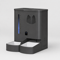 Distributeur automatique de nourriture et d'eau pour animaux de compagnie intelligent, écologique et moderne avec caméra, application WiFi et contrôle à distance pour chats