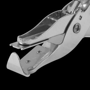 <span class=keywords><strong>FOSKA</strong></span> Ağır Hizmet Tipi 13cm El Tipi Metal Zımba Çıkarıcı Acısız Tırnak ve Ofis Kağıdı Açacağı Ergonomik Saplı Mektup Açacağı - Product Image 5