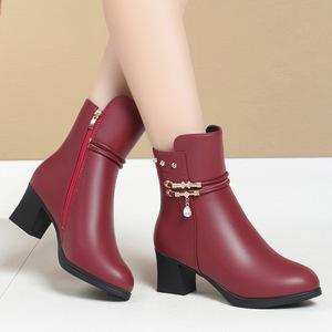 Sepatu bot kulit PU lembut wanita, sepatu bot salju tebal ukuran besar musim dingin untuk wanita - Product Image 3