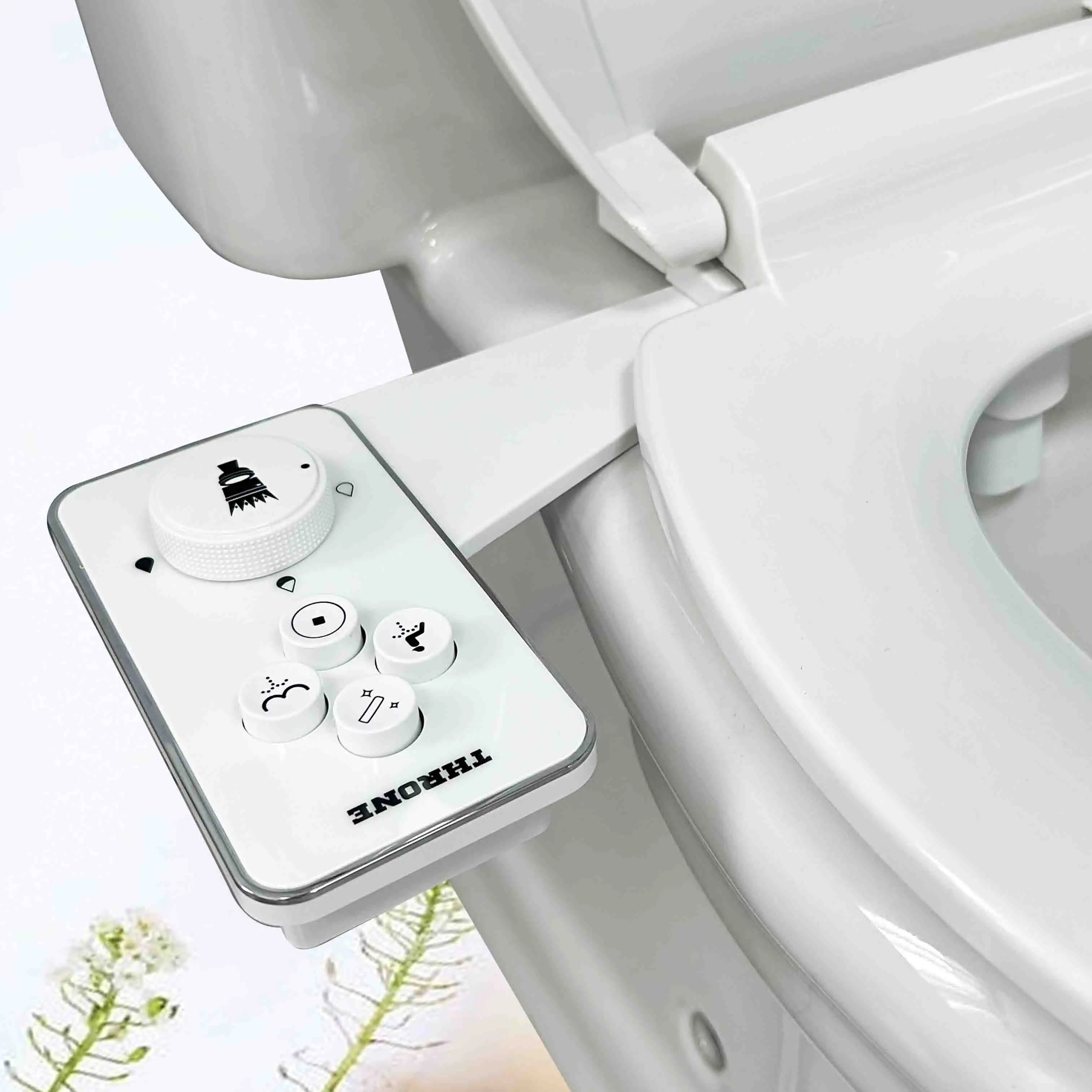 흰색 푸시 버튼 패널과 Nete의 듀얼 노즐이있는 맞춤형 슬림 비데 부착 화장실