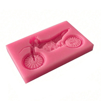 Moule en silicone rectangulaire 3D classique et populaire pour décoration de gâteaux et fondants, motif moto de course tout-terrain de dessin animé, prix usine