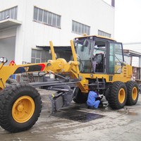 Nouvelles niveleuses à moteur GR1653 Chine 160HP, tracteur niveleur routier avec ripper arrière et lame de bulldozer avant