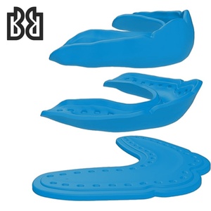 Protège-dents EVA 2,4 mm ultra-fin Microfit pour football, hockey, lacrosse, baseball, softball, basketball et plus encore, pour jeunes et adultes - Product Image 6