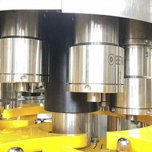 Machine <span class=keywords><strong>de</strong></span> remplissage automatique 3 en 1 haute productivité pour jus, <span class=keywords><strong>eau</strong></span> et boissons – Ligne <span class=keywords><strong>de</strong></span> remplissage <span class=keywords><strong>de</strong></span> boissons - Product Image 3