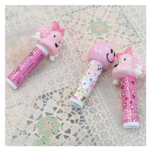 Bálsamo labial hidratante para niños, cara sonriente, forma de oveja rosa, personalizado - Product Image 4