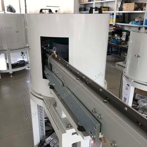 وحدة تغذية اهتزازية مخصصة للمسامير والدبابيس تعمل بنظام التحكم المنطقي القابل للبرمجة (PLC) والمحركات، مع قادوس وعازل للصوت - Product Image 5