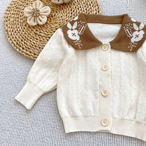 Mode <span class=keywords><strong>fille</strong></span> <span class=keywords><strong>pull</strong></span> enfants Cardigan décontracté tout assorti hauts décolleté Jacquard <span class=keywords><strong>chaud</strong></span> bébé <span class=keywords><strong>fille</strong></span> vêtements d'extérieur <span class=keywords><strong>pull</strong></span> - Product Image 4