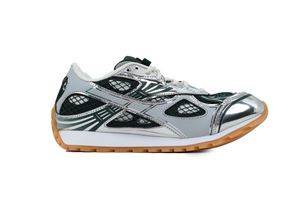 Artículo de Moda de Alta Calidad: Bottegas Venetas Orbit, Zapatillas Deportivas de Caña Baja, Color Plateado, Estilo Retro Casual, Elegantes para Caminar - Product Image 2