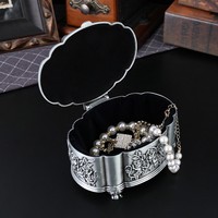 Boîte à bijoux vintage style égyptien en alliage de zinc laiton antique, organisateur de bibelots chat Bastet, coffre de rangement hiéroglyphique
