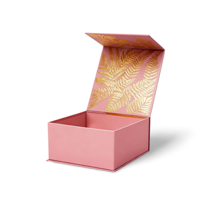Gilded Box Durable Kraft for <strong>Valentine</strong> <strong>S</strong> Day Favor <strong>Chocolate</strong> Box With Glossy Coating Reusable Easy to Assemble Stackable - Product Image 1
