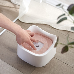 Pet Buoyancy Water Bowl 1400ml Square Non Wetting For Cats Dogs Feeding - Product Image 3