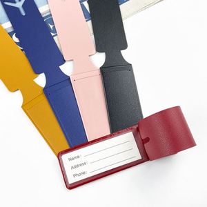 Accessoires de voyage en cuir PU, étiquette à bagages personnalisée en forme d'avion, tendance - Product Image 1