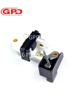 voiture Régulateur de tension d'alternateur D702 215115 20509801BN SRE60108 63533484010 8104634070 8104636510