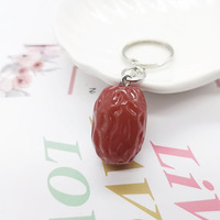 Op maat gemaakte gesimuleerde rode dadels, creatief handgemaakt hars, DIY sieraden, accessoires, sleutelhangers, telefoonkettingen, hangermaterialen